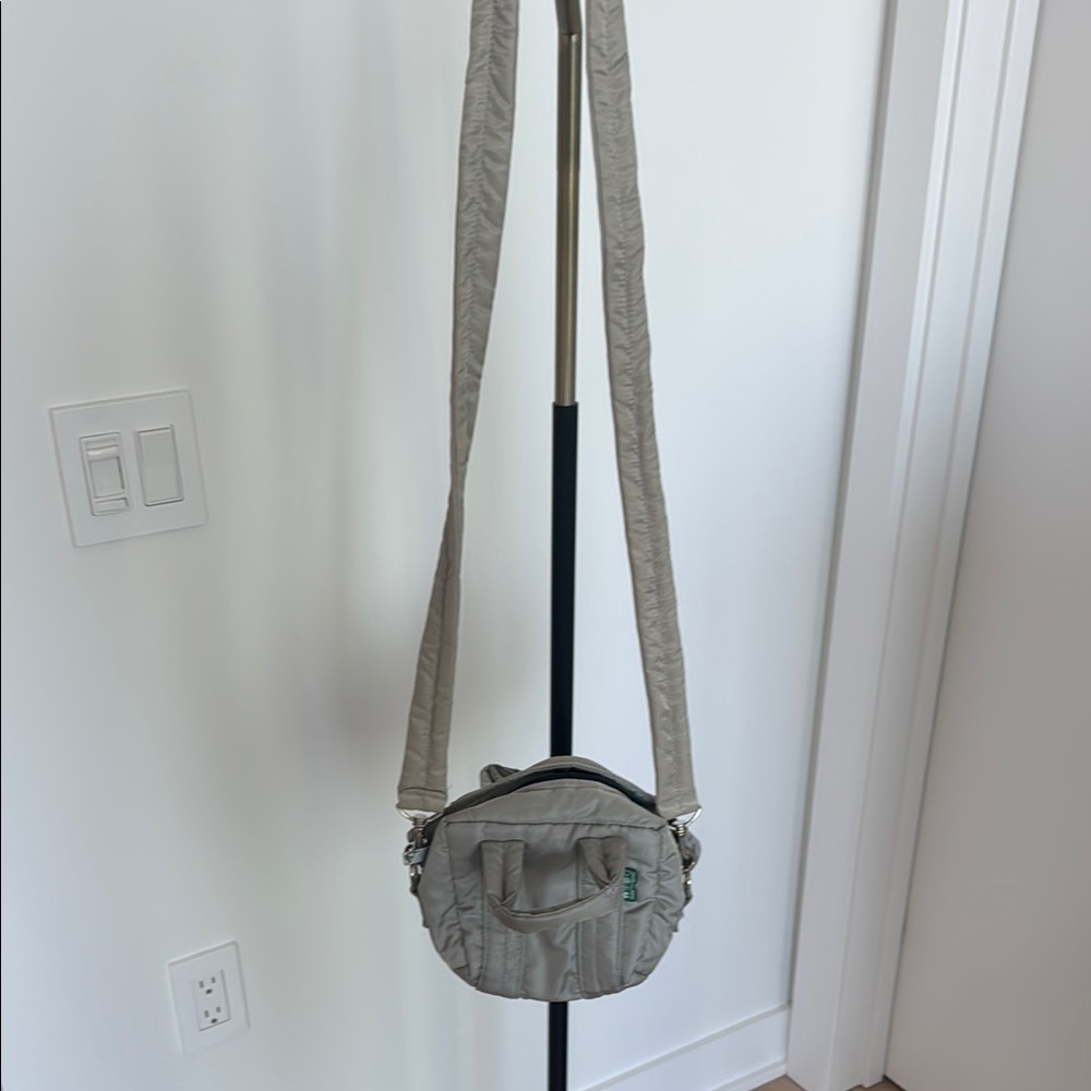 Hidden NY Mini Padded Kit Bag
